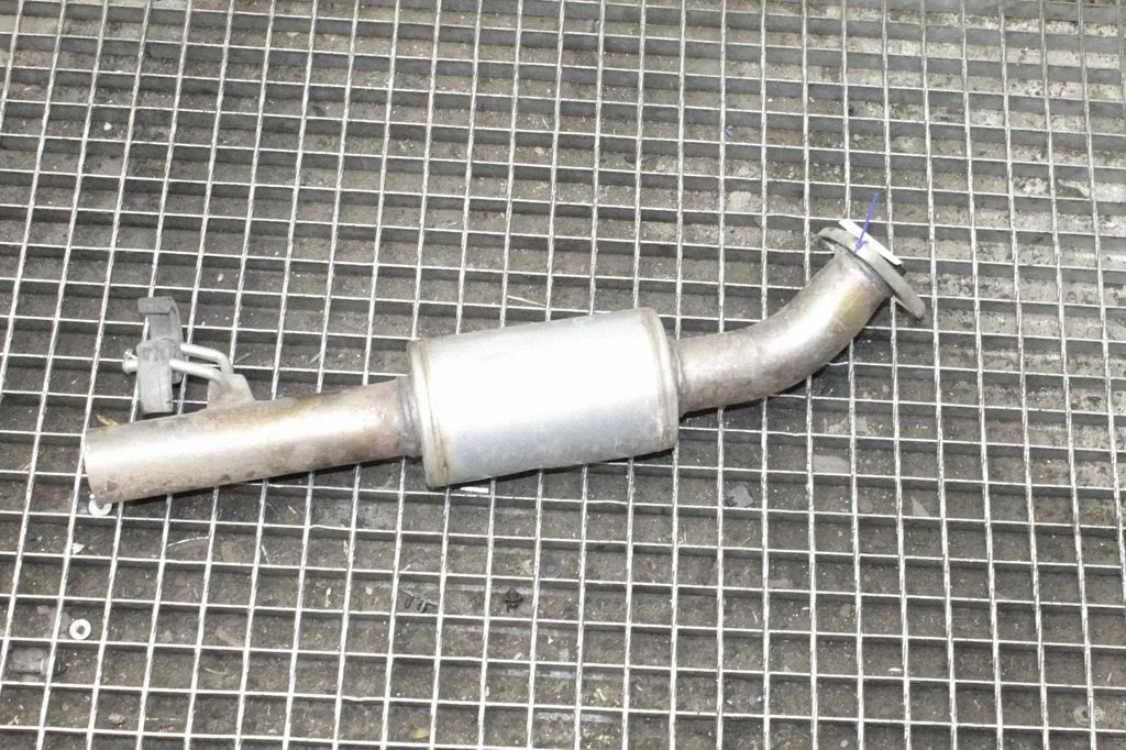 Muffler/silencer – Honda Civic IX (2011-2017)