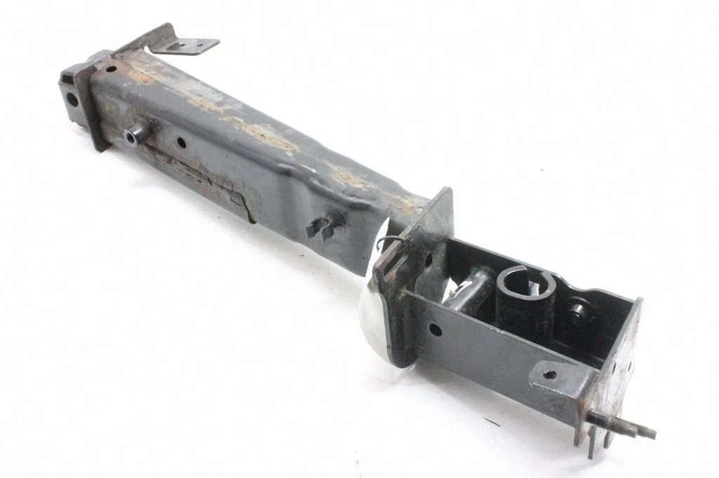 Absorber zderzaka przedniego – Renault Megane Mégane Renault Sport III (IV Based) (2017-2023)
