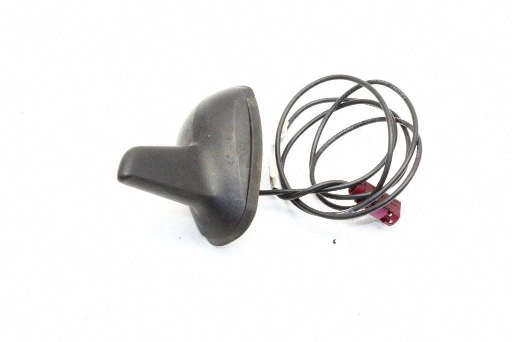 Antena (GPS) – Mercedes-Benz Klasa C AMG W204 (2007-2014)