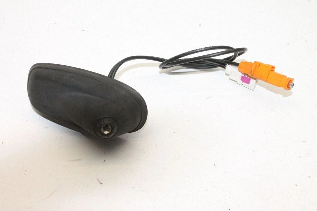 Aerial GPS antenna – Citroen C4 Grand Picasso (2013-2018)