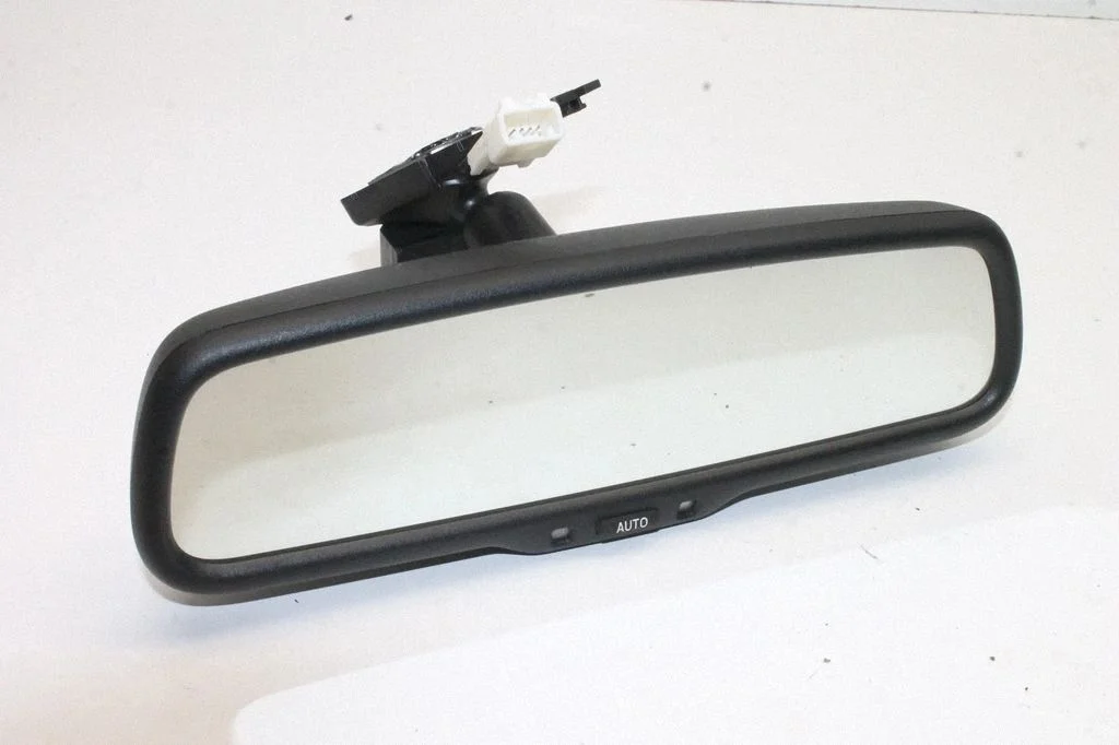 Rear view mirror (interior) 878100W111