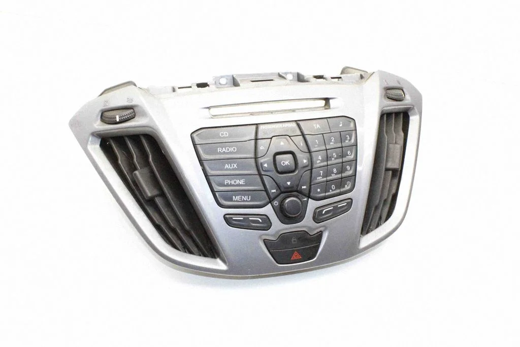 Head unit multimedia control – Ford Transit Custom (2013-2023)