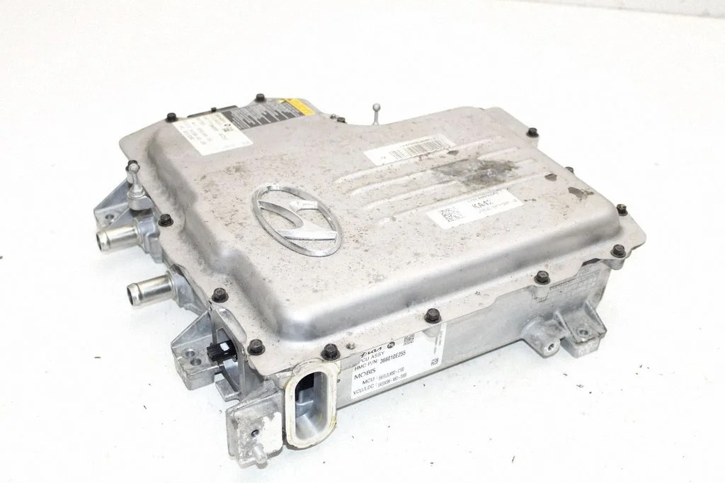 Voltage converter inverter – Hyundai Ioniq 5 (2021-)
