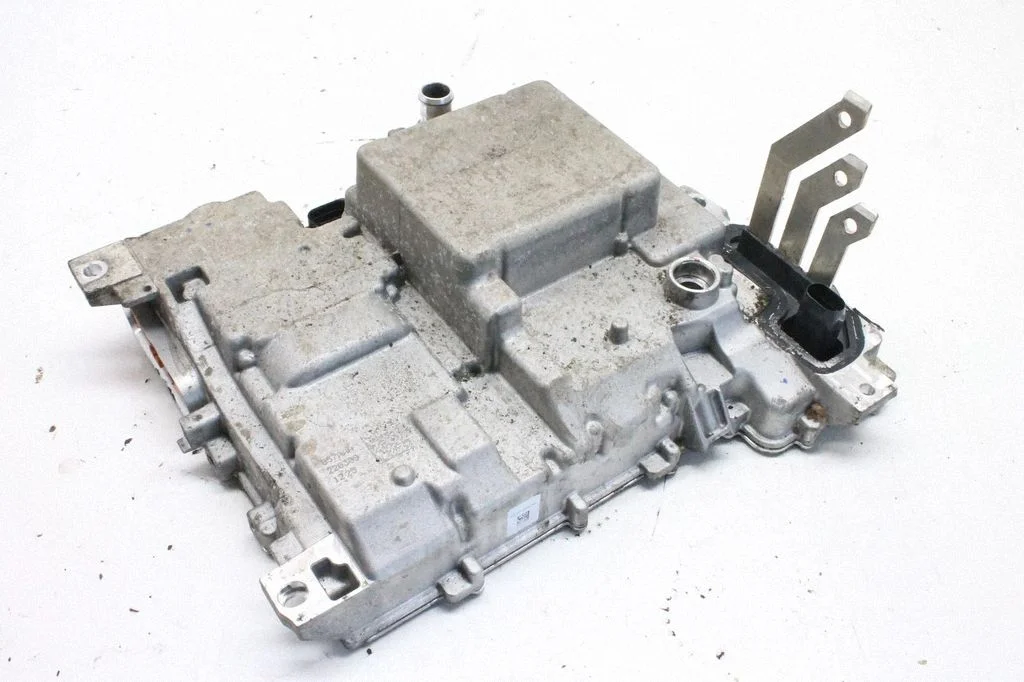 Invertors (sprieguma pārveidotājs) – Cupra Born (2021-)