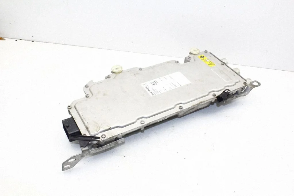 Invertors (sprieguma pārveidotājs) – BMW 3. sērija G20 G21 (2019-)