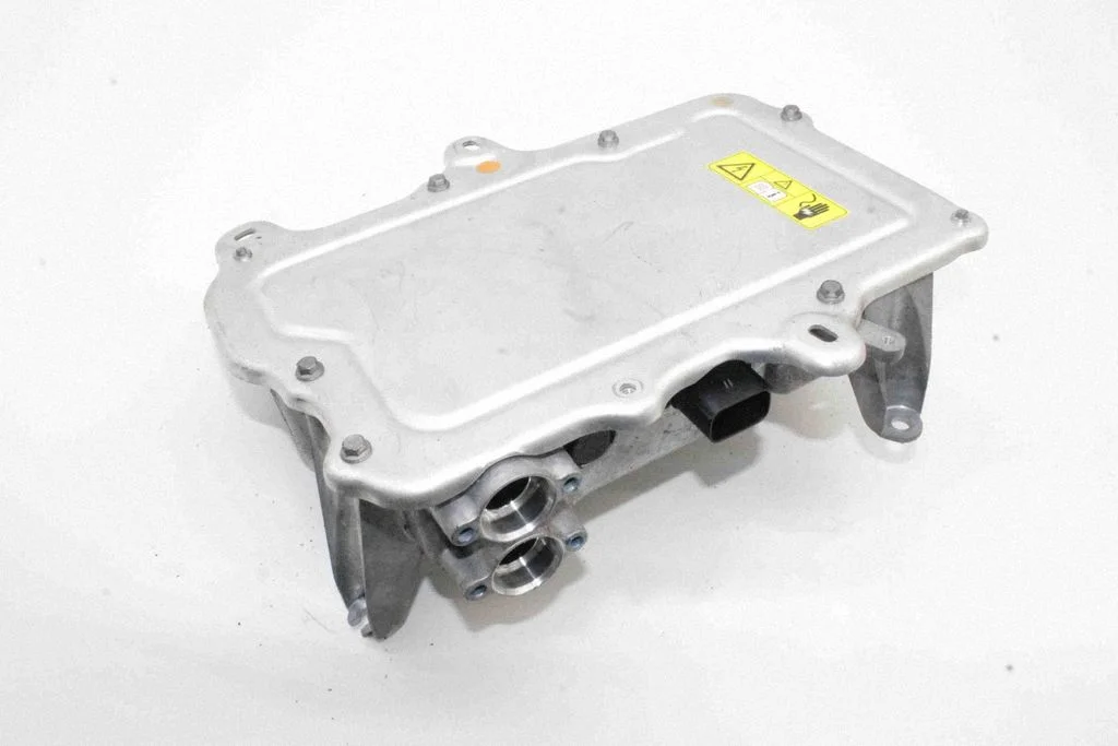 Invertors (sprieguma pārveidotājs) – Tesla Model X (2015-)