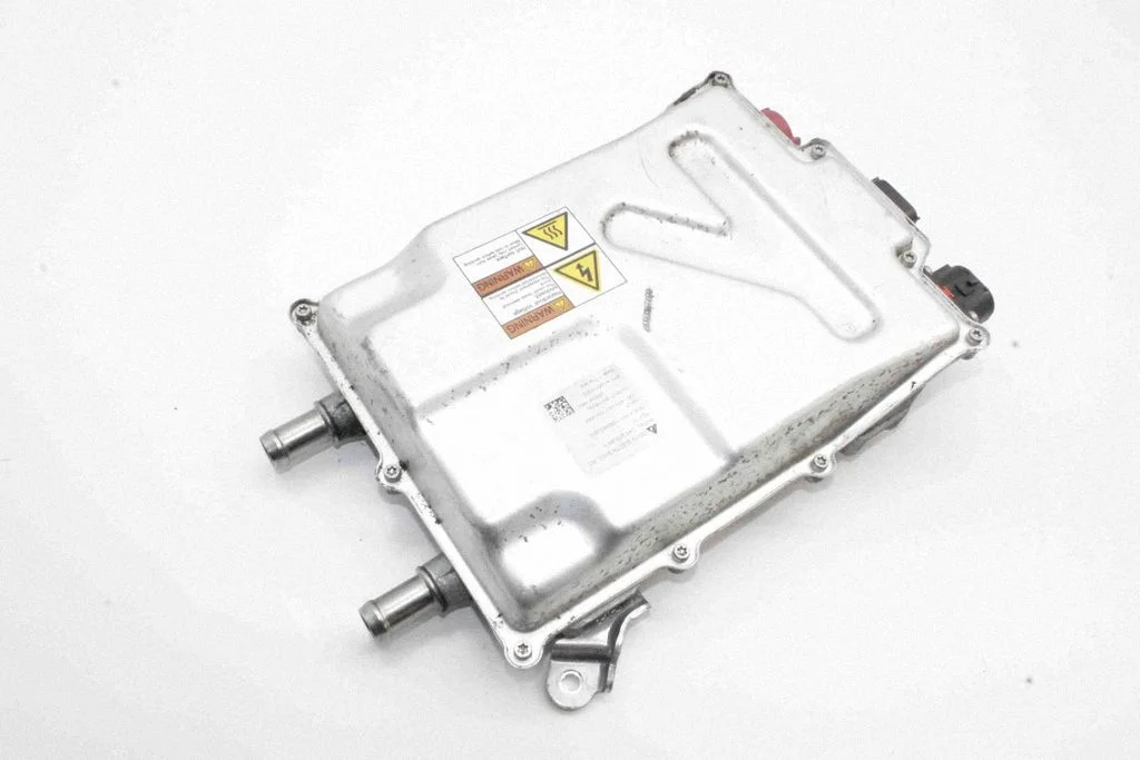 Invertors (sprieguma pārveidotājs) – Tesla Model X (2015-)