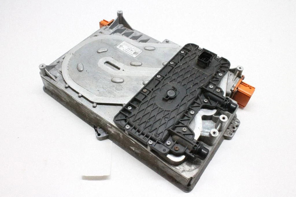 Invertors (sprieguma pārveidotājs) – Cupra Born (2021-)