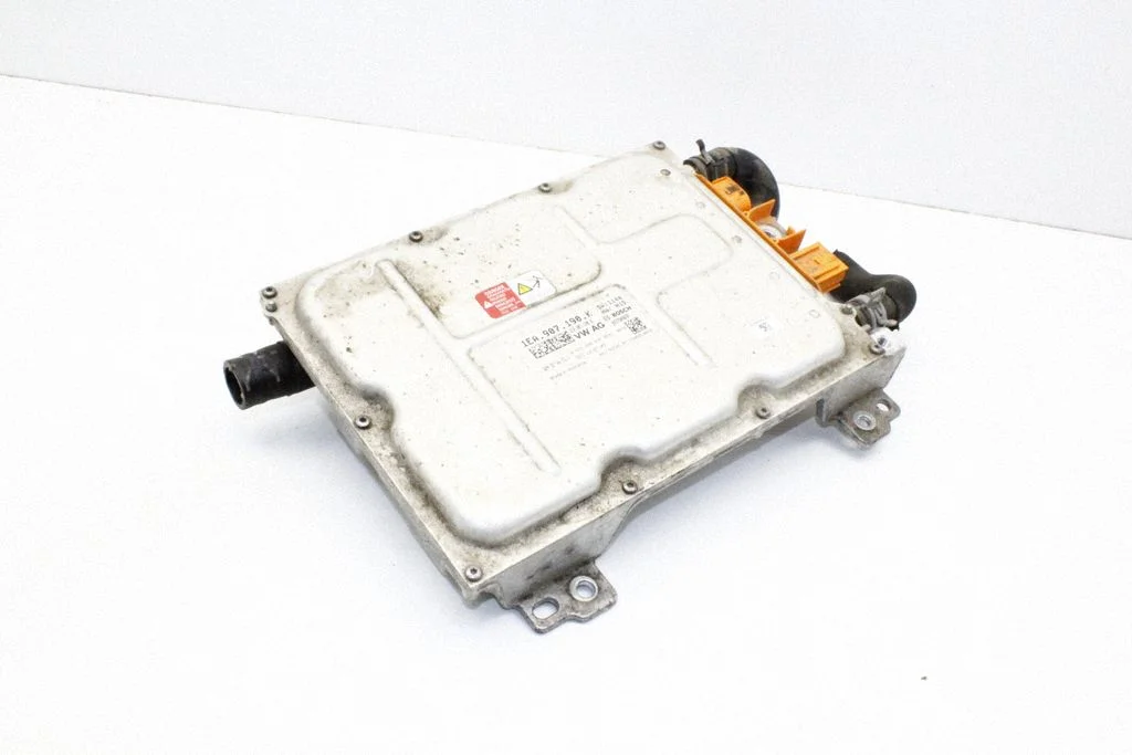 Invertors (sprieguma pārveidotājs) – Cupra Born (2021-)
