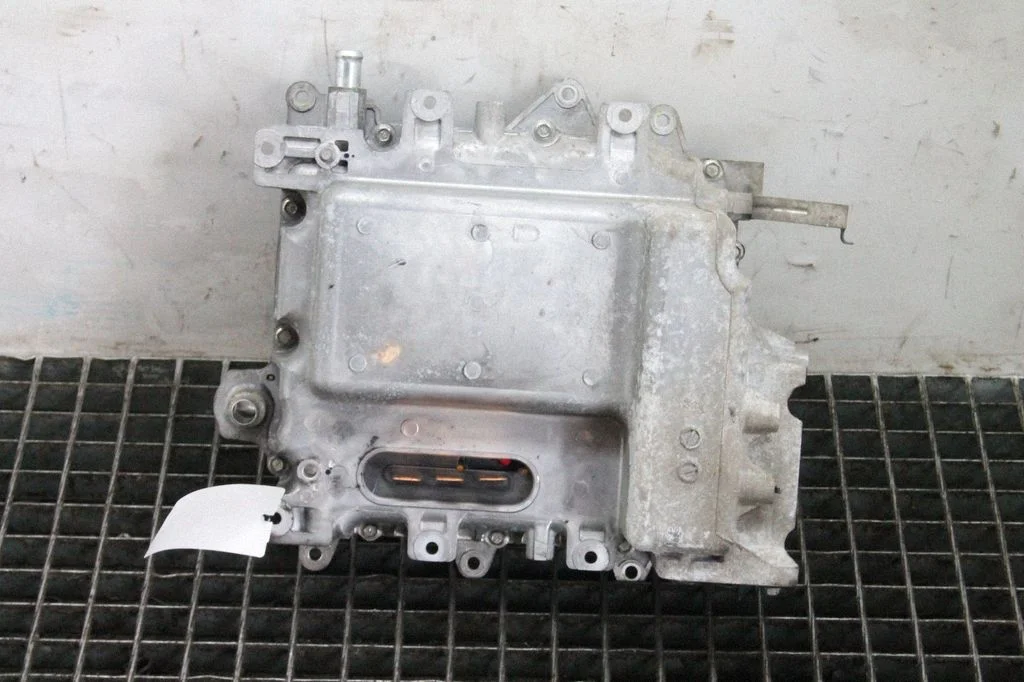 Przetwornica napięcia (inwerter) – Nissan Leaf I (ZE0) (2010-2017)