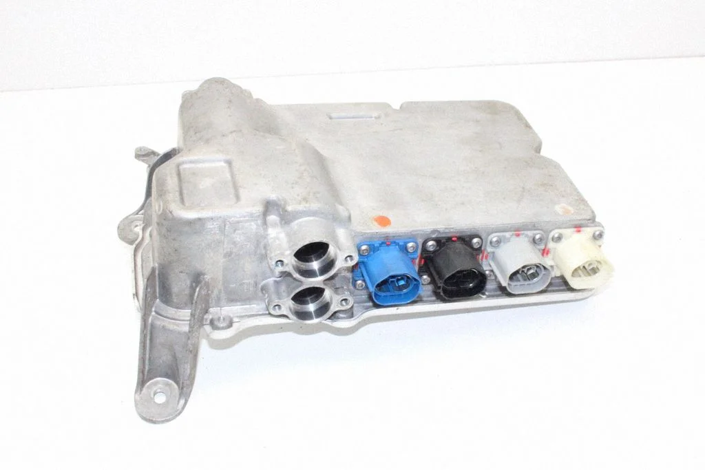 Inverter (pingemuundur) – Tesla Model S (2012-)