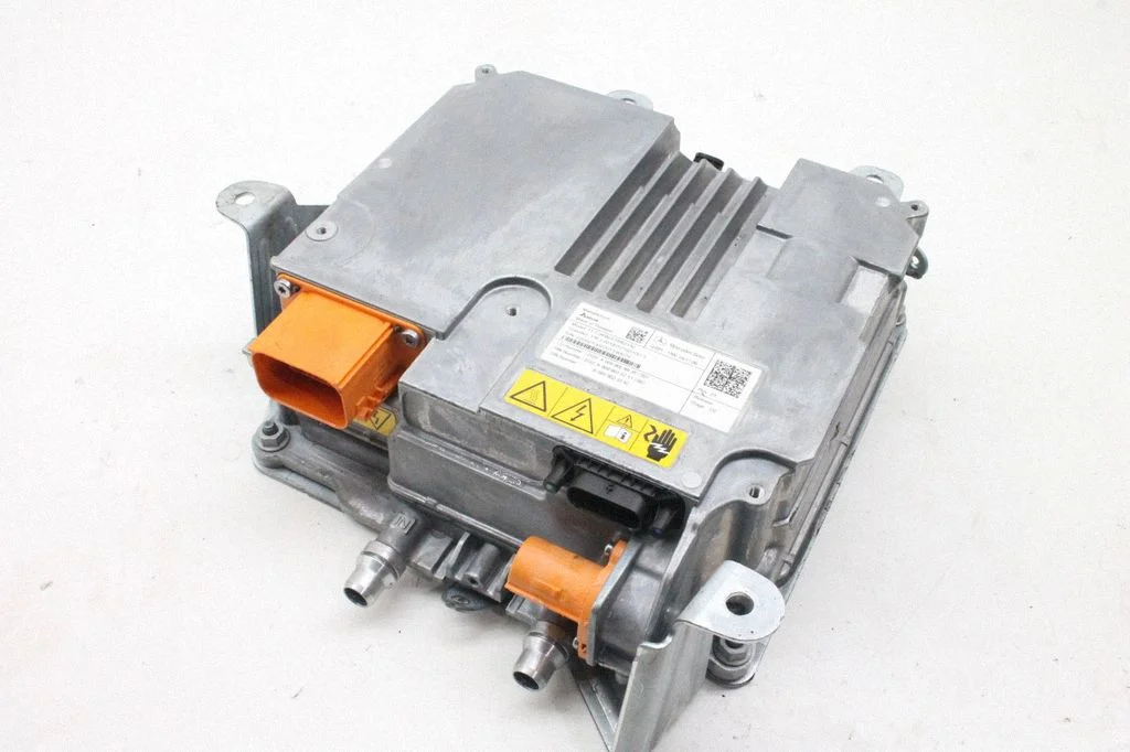 Voltage converter inverter – Mercedes-Benz EQC (2019-)