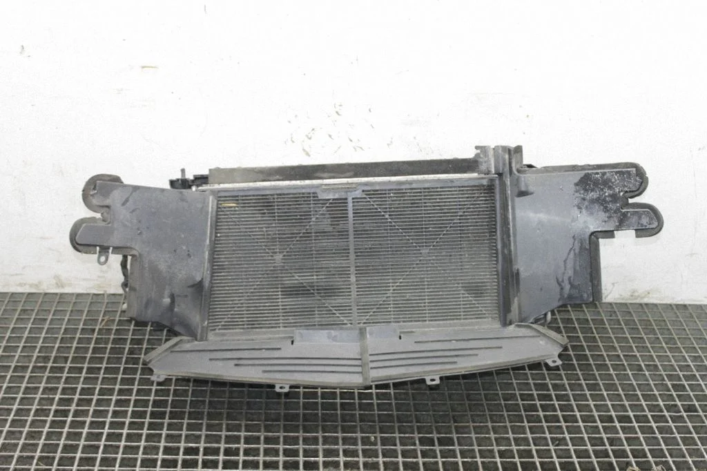 Radiatoru komplekts – Nissan Leaf II (ZE1) (2017-2025)