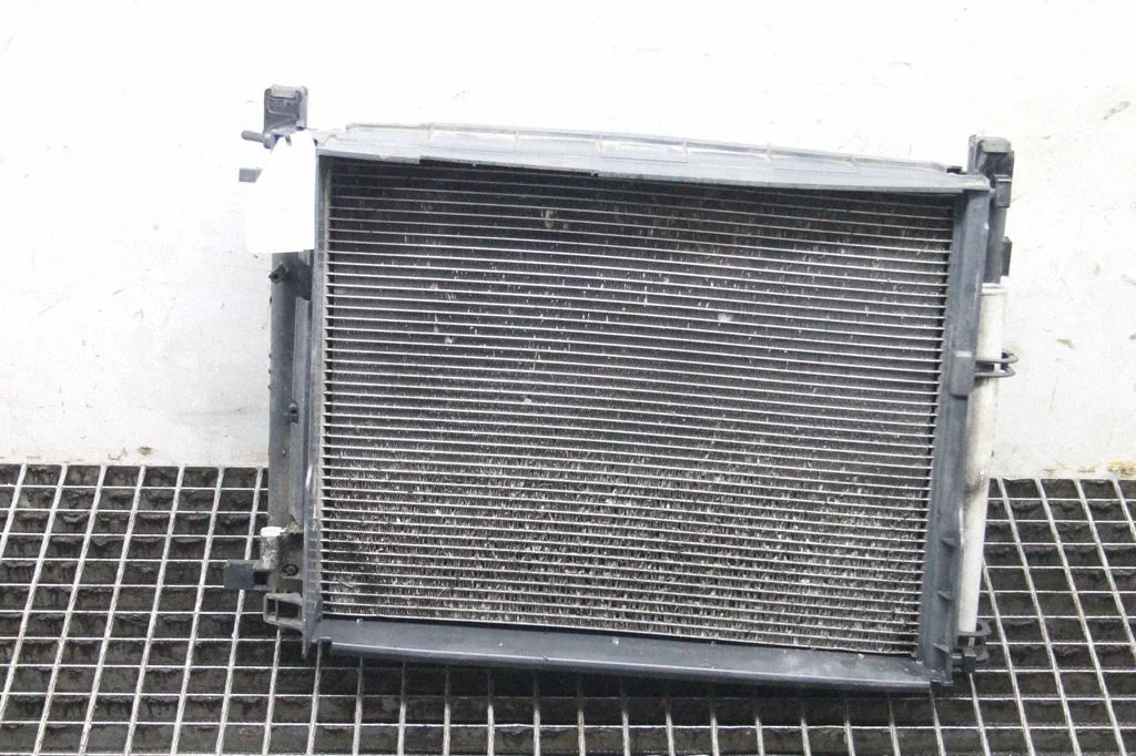 Radiatoru komplekts – Dacia Sandero II (2012-2020)