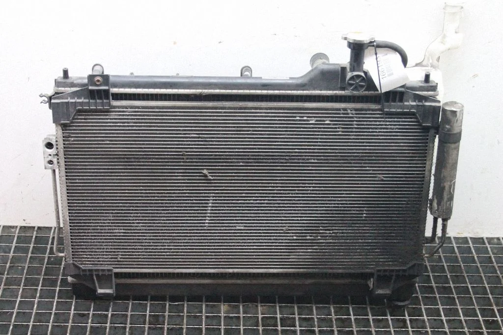 Radiator set – Mitsubishi Outlander (2013-2021)