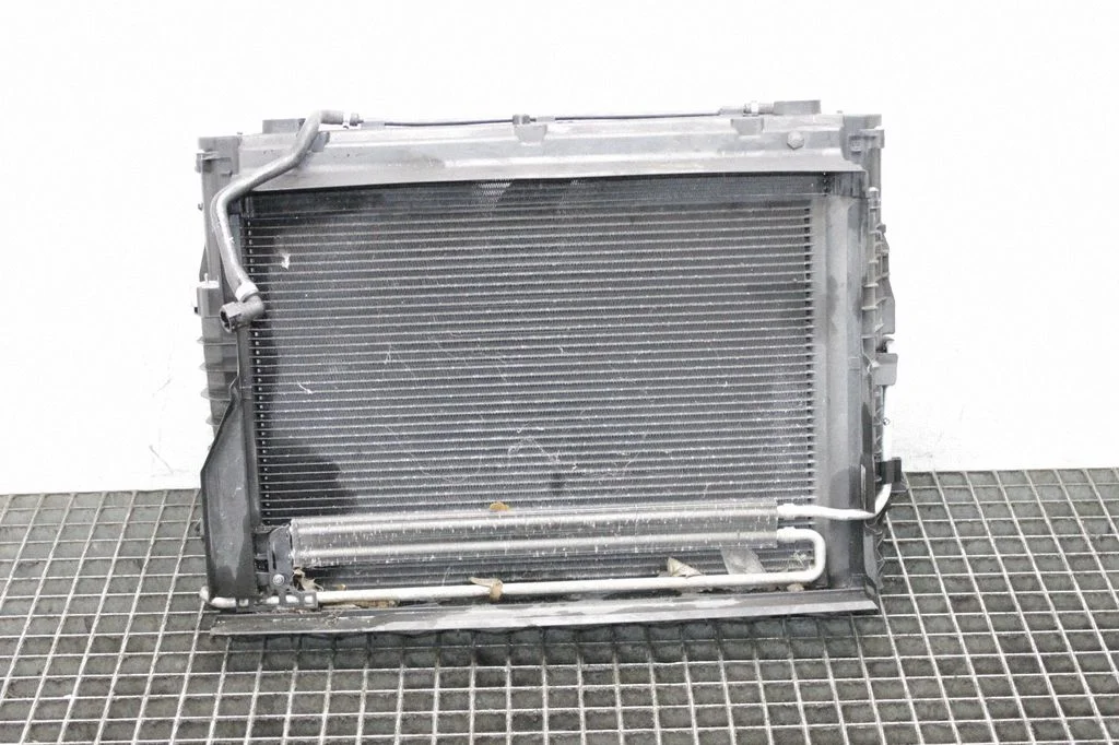 Chłodnice – komplet – BMW Seria 6 E63 E64 (2002-2010)