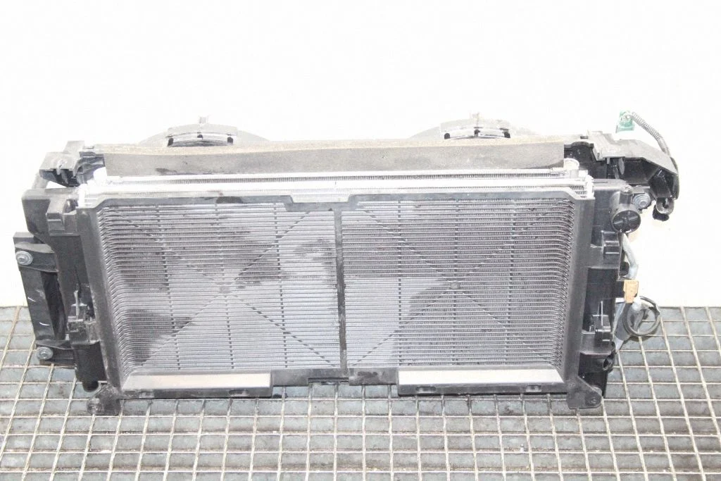 Radiatoru komplekts – Nissan Leaf II (ZE1) (2017-2025)