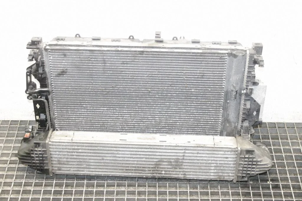 Radiatoru komplekts – Land Rover Range Rover Evoque L538 (2011-2018)