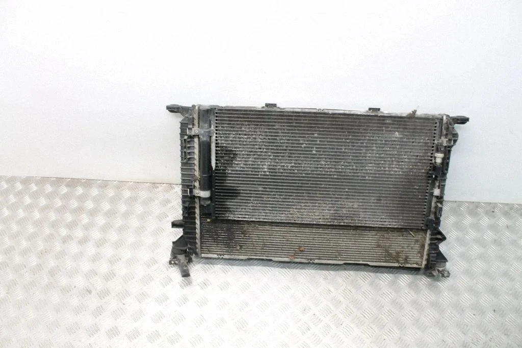 Radiaatorite komplekt – Audi A5 Sportback 8TA (2009-2016)