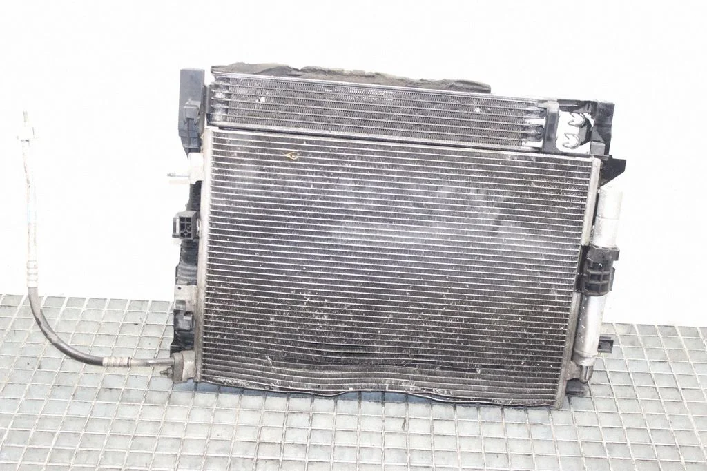 Chłodnice – komplet – Ford C-MAX II (2010-2019)