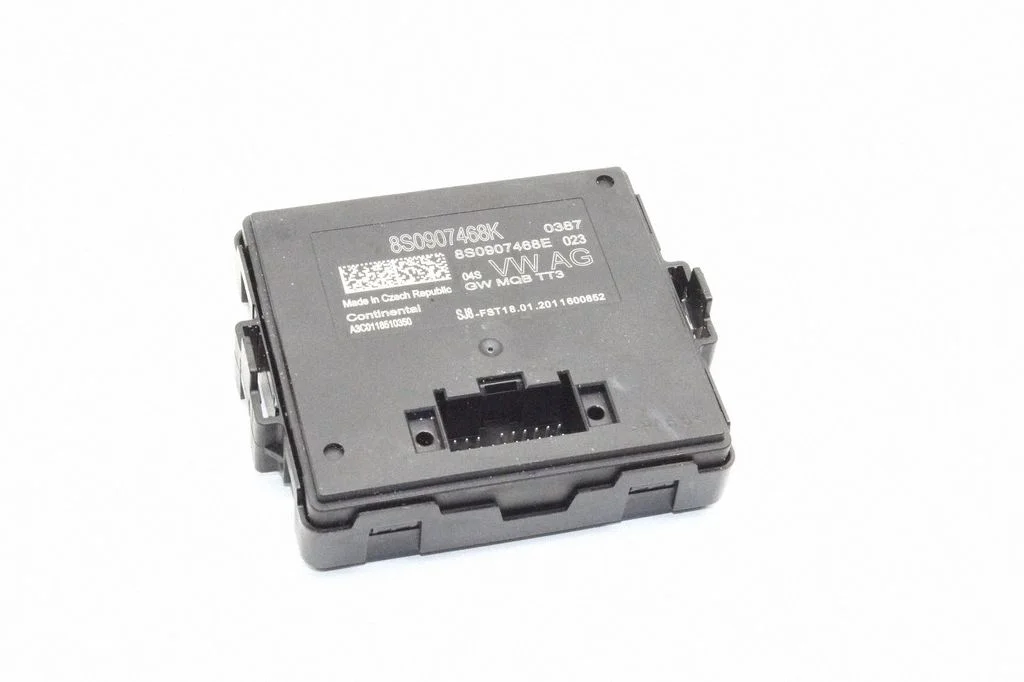Gateway control module – Audi TT TTS RS Mk3 8S (2014-)