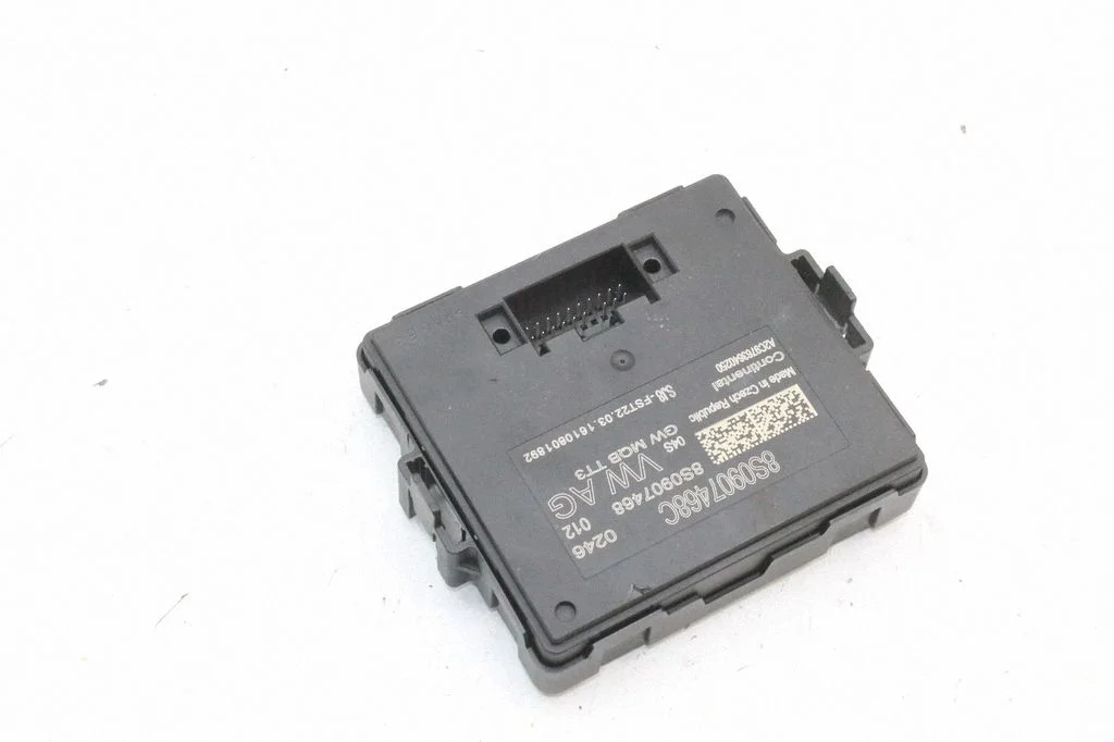 Gateway control module – Audi TT TTS RS Mk3 8S (2014-)
