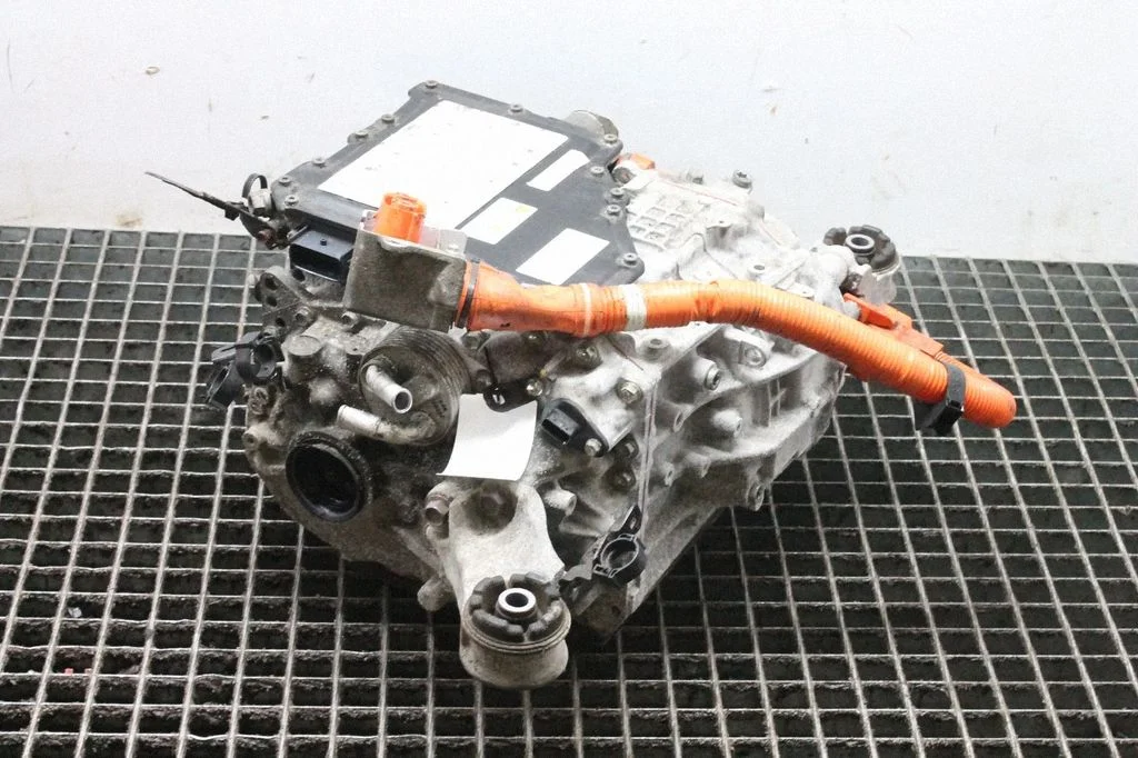 Electric car motor – Toyota bZ4X (2022-)