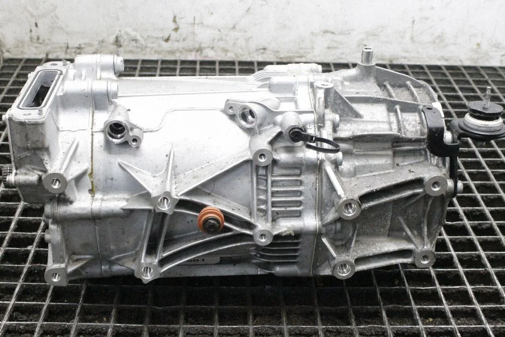 Silnik samochodu elektrycznego – Audi E-tron GT (2021-)