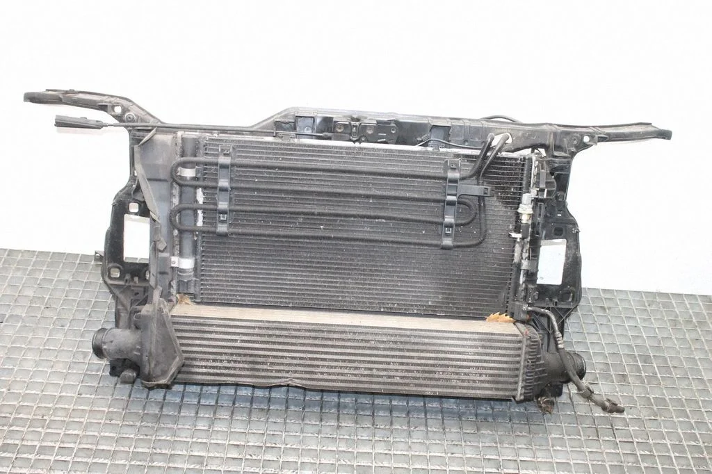 Radiaatorite komplekt – Audi A5 8T 8F (2007-2016)