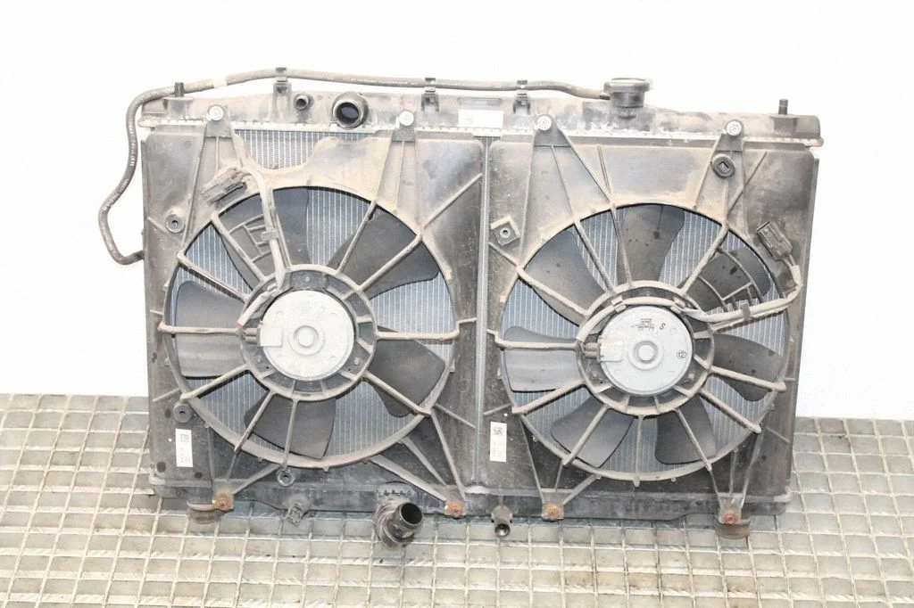 Radiator set – Honda CR-V (2007-2012)
