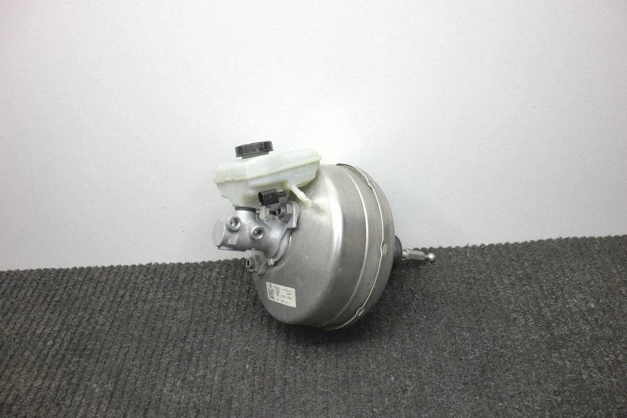 Piduri vaakumvõimendi 95B612103S