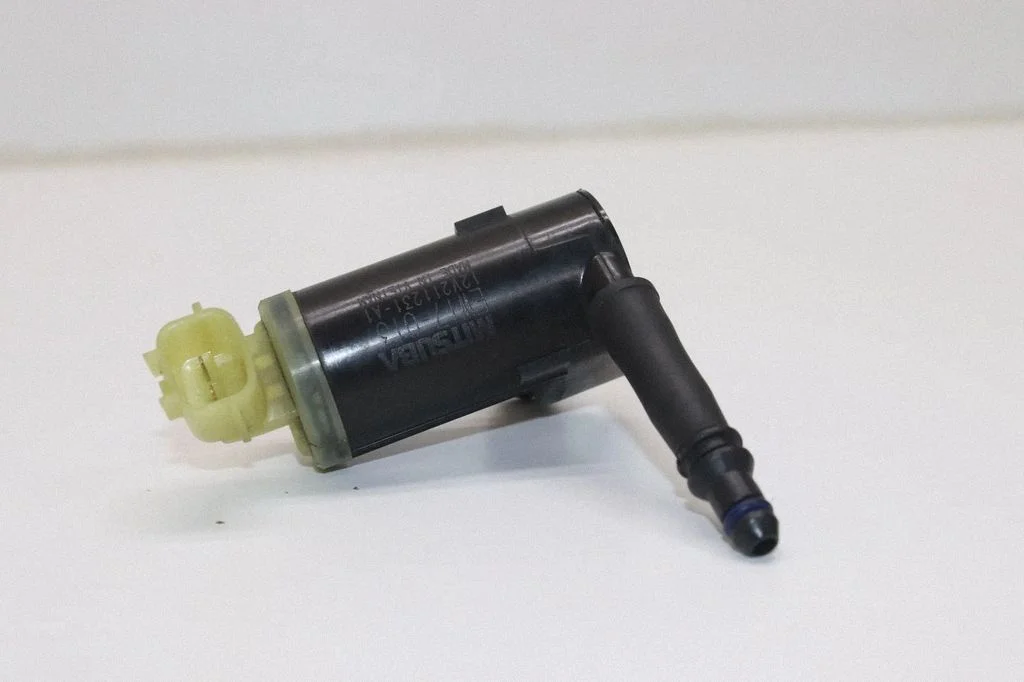 Klaasipesuvedeliku pump (klaaside) EW17013