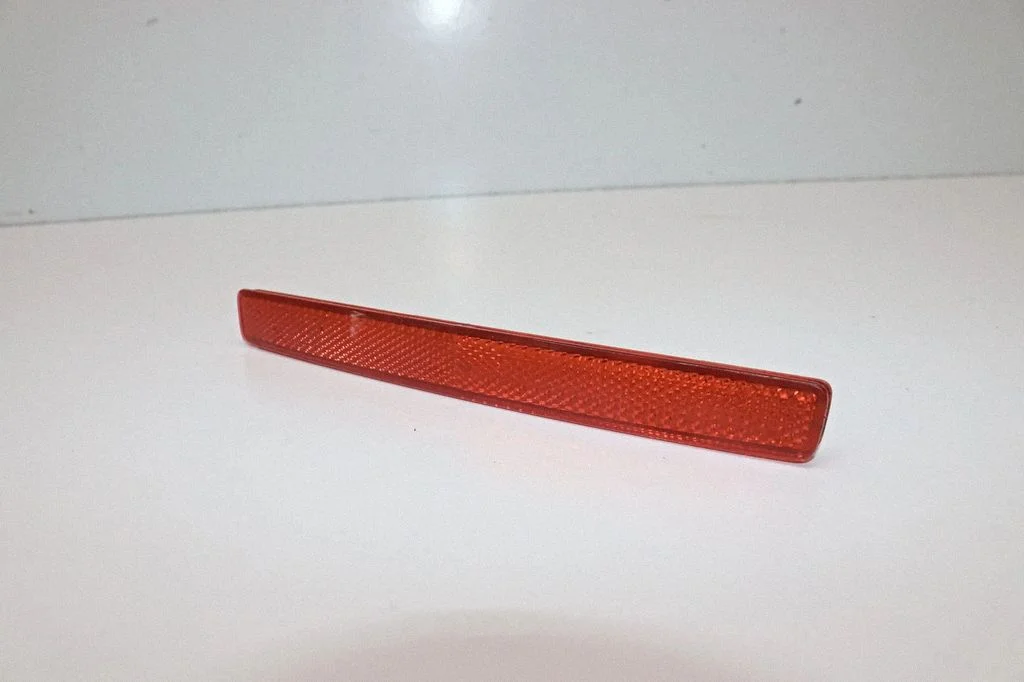 Rear tail light reflector A4638260300