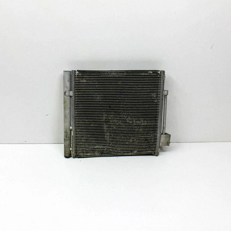 Kliimaseadme jahutusradiaator (kondensaator) 6007613