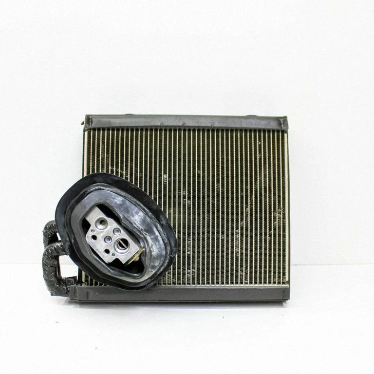 Salongi küttekeha radiaator 4G0820181A