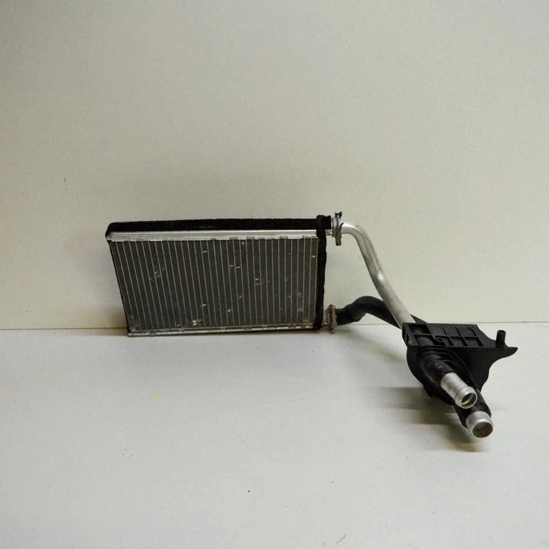 Salongi küttekeha radiaator 6947066