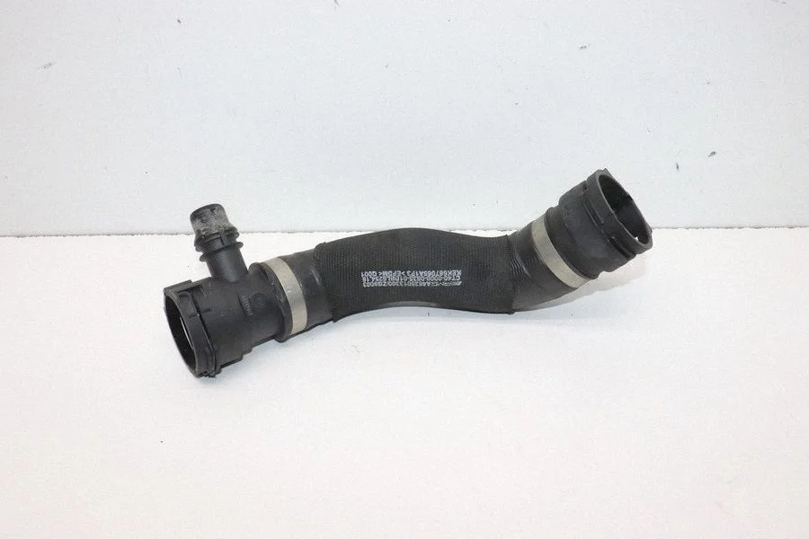Engine coolant pipe/hose A4635013300