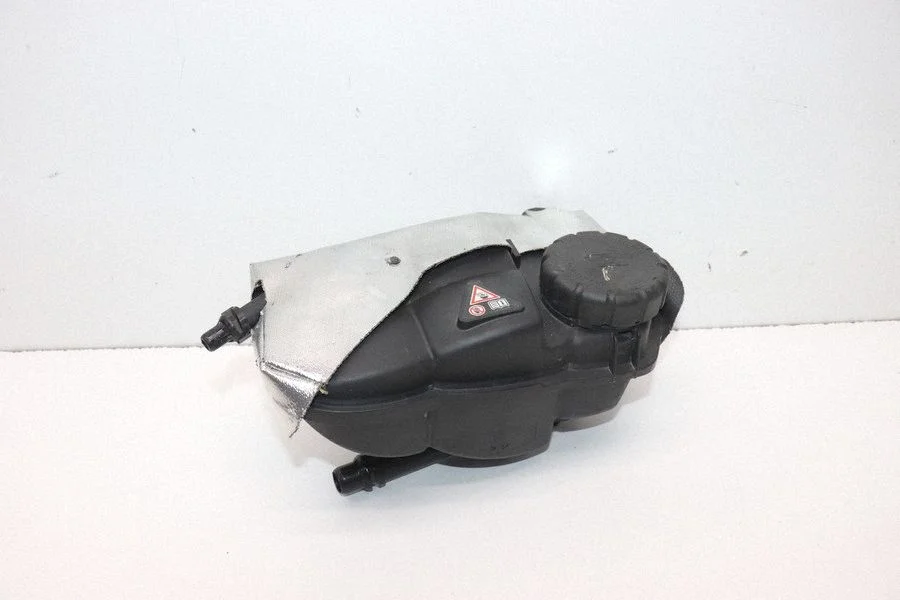 Coolant expansion tank/reservoir A1775013301