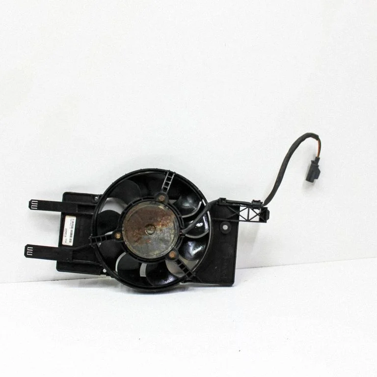 Radiaatori ventilaatori difuusor BV618C607SC