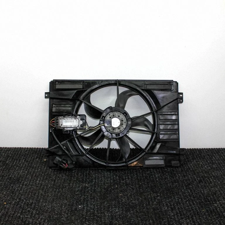 Radiaatori ventilaatori difuusor 1K0121205AF