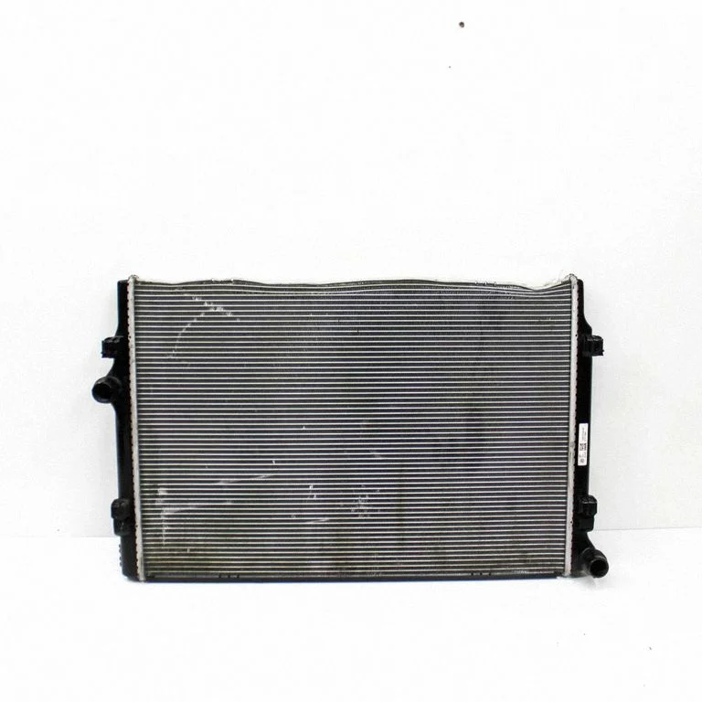 Jahutusvedeliku radiaator 5Q0121251ET