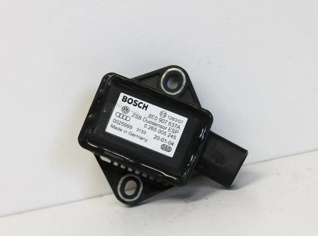 Kiirendusandur – Audi A8 S8 D3 4E (2002-2009)