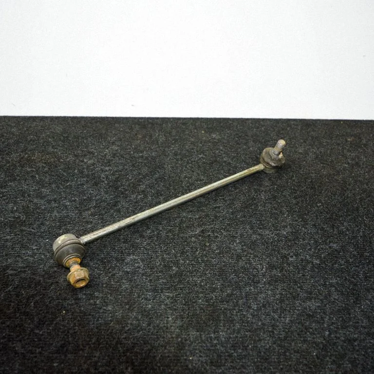 Front anti-roll bar/stabilizer link – Volkswagen e-Golf (2014-)