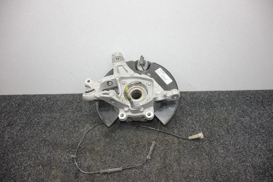 Rear wheel hub 68079763AB