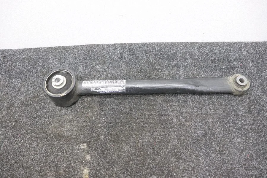 Tagumine ülemine õõtshoob A4633503101