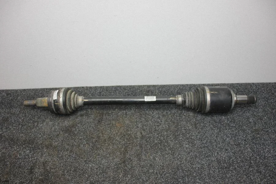 Rear driveshaft P68277002AB