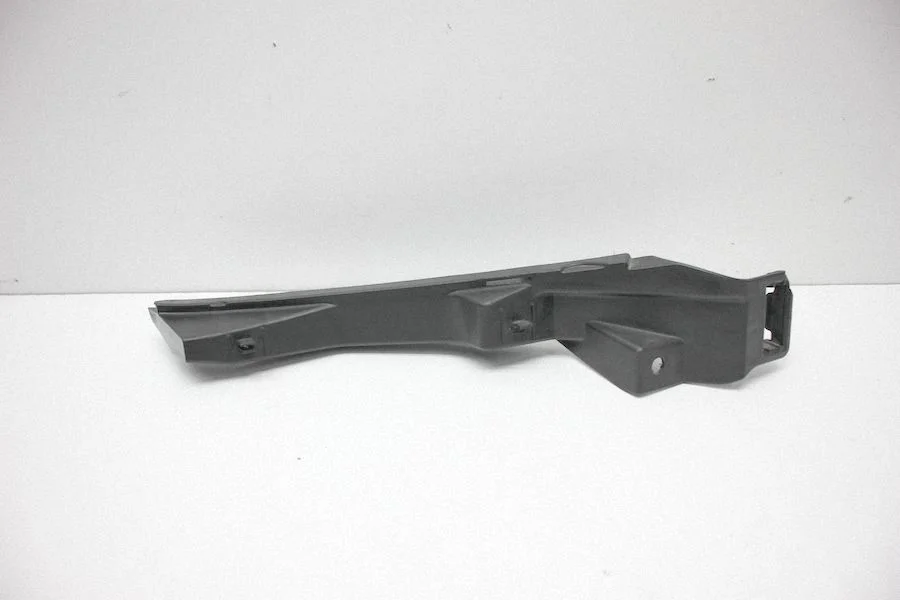 Front bumper mounting bracket – Porsche Cayenne (92A) (2010-2017)