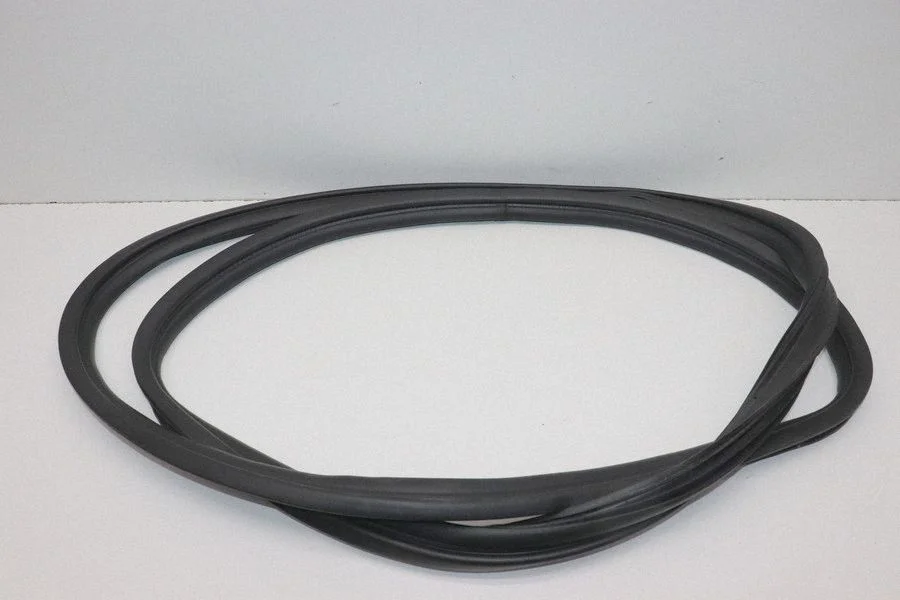 Loading door rubber seal (on body) 000000