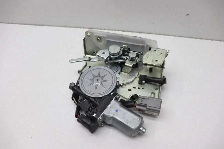Tailgate/trunk/boot lock/catch/latch A9561313A