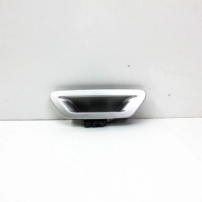 Tagaluugi avamiskäepide (välimine) LJ6BS425A22